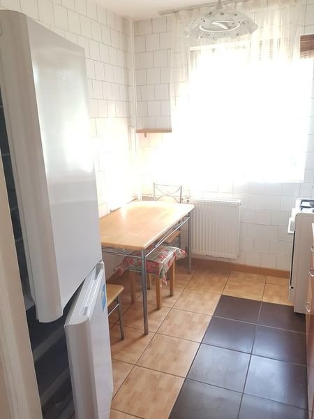 Drumul Taberei 34, langa metrou,