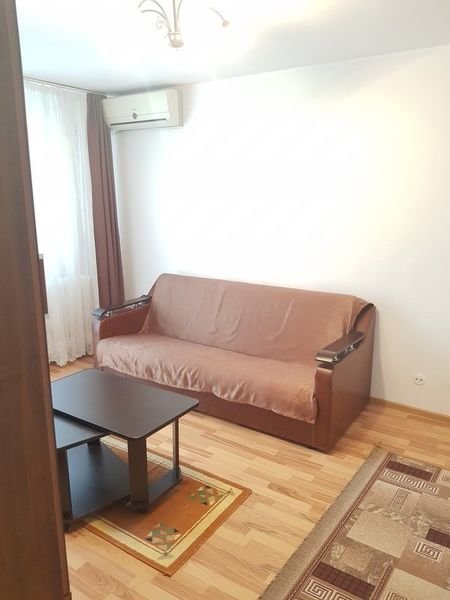 Drumul Taberei 34, langa metrou,