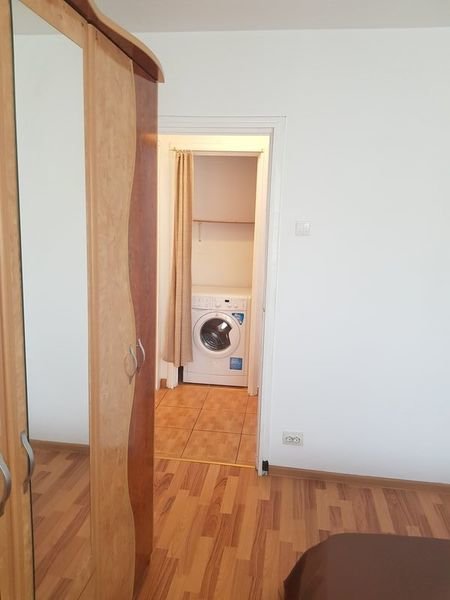 Drumul Taberei 34, langa metrou,